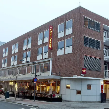 利勒斯特罗姆松恩酒店 3* 利勒斯特罗姆